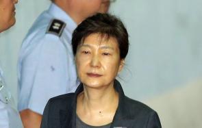 朴槿惠再度出庭白发显眼 崔顺实等嫌疑人同日一起受审