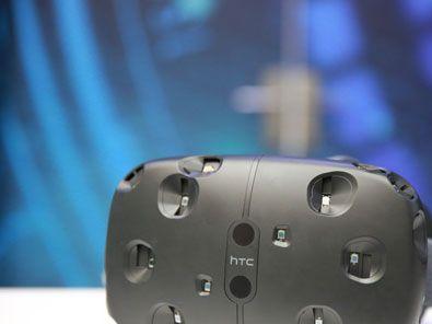 HTC Vive VR开发版头盔初体验 崭新的3D世界