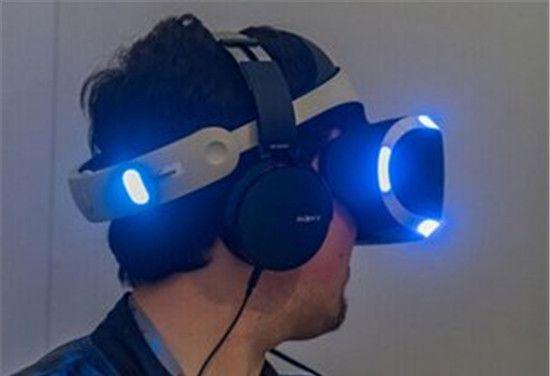 索尼VR邀请50万人免费试玩 畅享虚拟现实