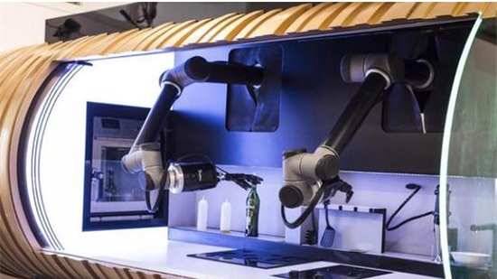 全自动的烹饪机器人将被推出 售价高达62万元RMB