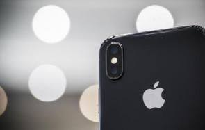 销量火爆 苹果称iPhone X预购量＂创历史新高＂