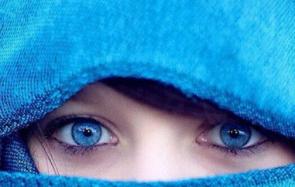 全世界仅有600人存在的超梦幻眼睛——蓝色眼睛