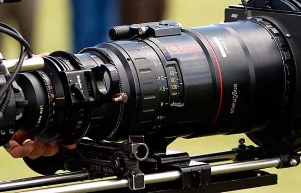 你知道《速激7》是用什么设备拍摄的吗？