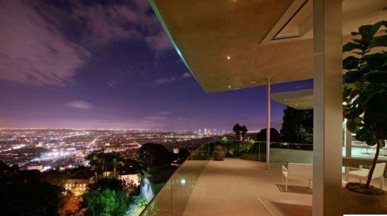 好莱坞山顶上的梦想豪宅 你想去住吗