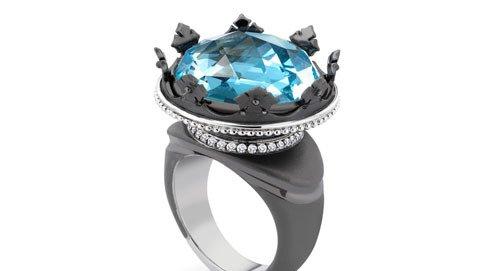 Theo Fennell ：18克拉白色K金镶黑铑蓝黄玉钻石皇冠戒指，11,900镑