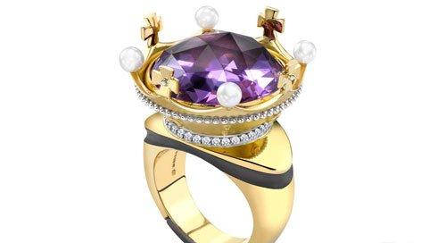 Theo Fennell ：18克拉黄白K金镶紫水晶钻石珍珠皇冠戒指，12,500镑