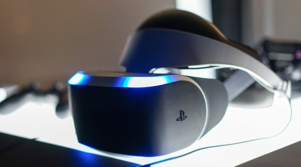 索尼有VR设备，但Oculus很可能支持PS4