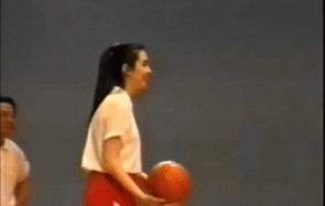王祖贤李宁打篮球动图走红